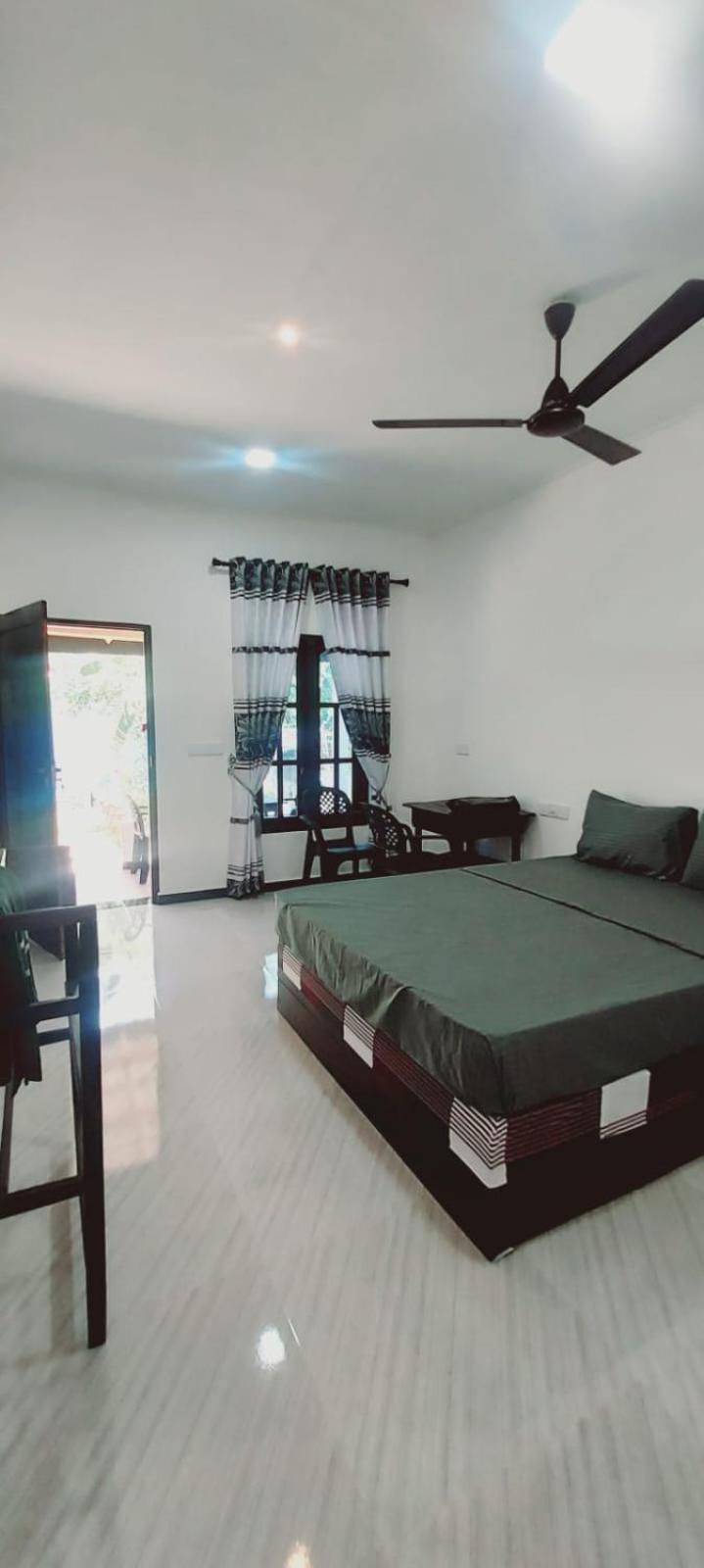 Nilaveli Beach Rooms Kültér fotó